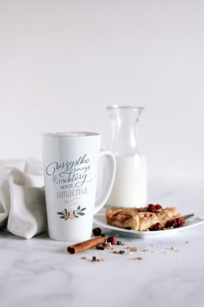 Kubek-wysoki-latte-–-Wszystko-moge-w-tym_1 Kubek-wysoki-latte-–-Wszystko-moge-w-tym_1